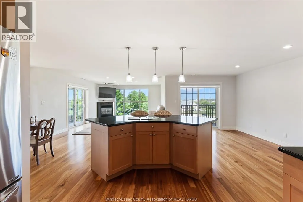 34 Boblo Island BOULEVARD Unit# 407