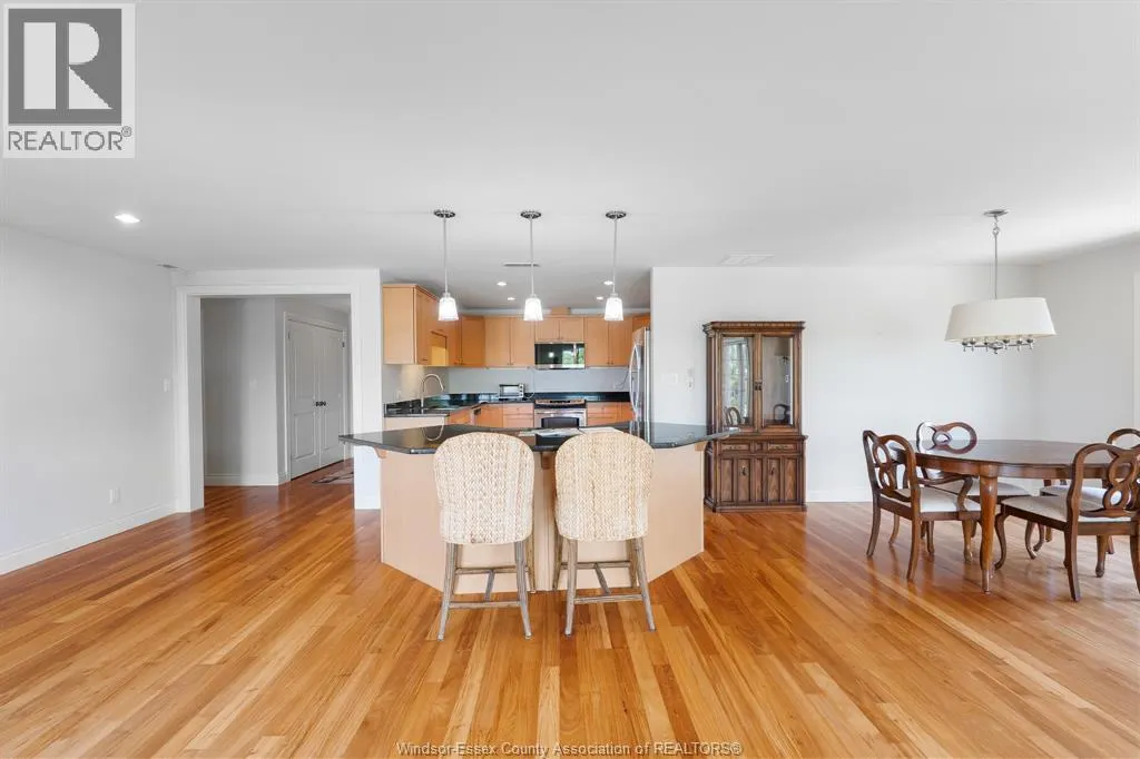 34 Boblo Island BOULEVARD Unit# 407