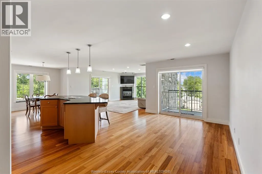 34 Boblo Island BOULEVARD Unit# 407