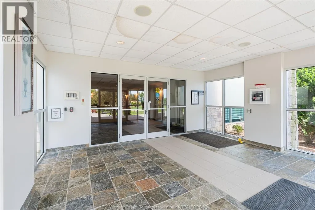 34 Boblo Island BOULEVARD Unit# 407