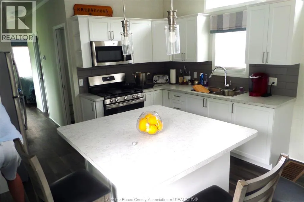 981 COUNTY RD 2 Unit# 700
