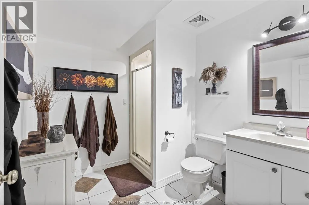426 KING STREET East