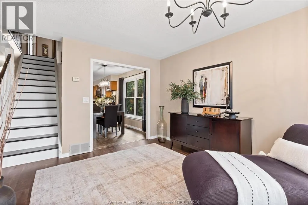 426 KING STREET East