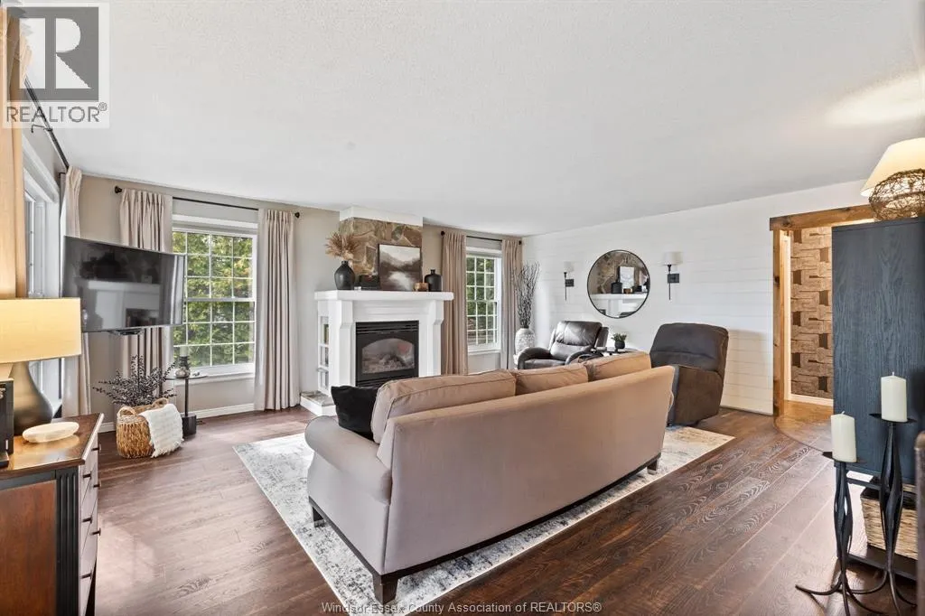 426 KING STREET East
