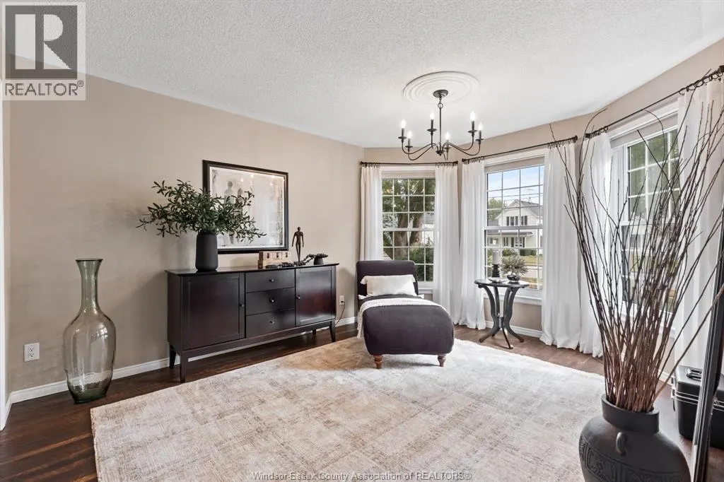 426 KING STREET East