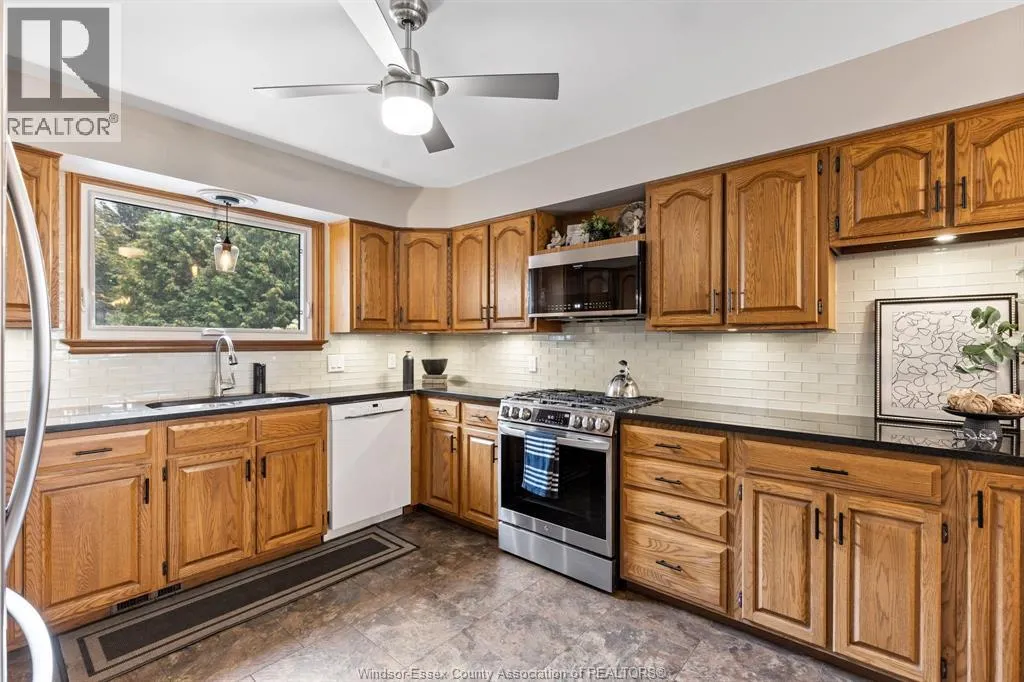 426 KING STREET East