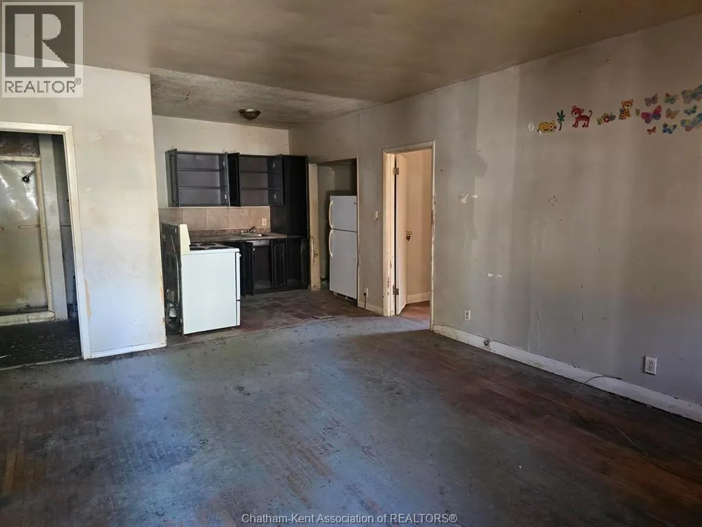 165-167 ADELAIDE STREET South