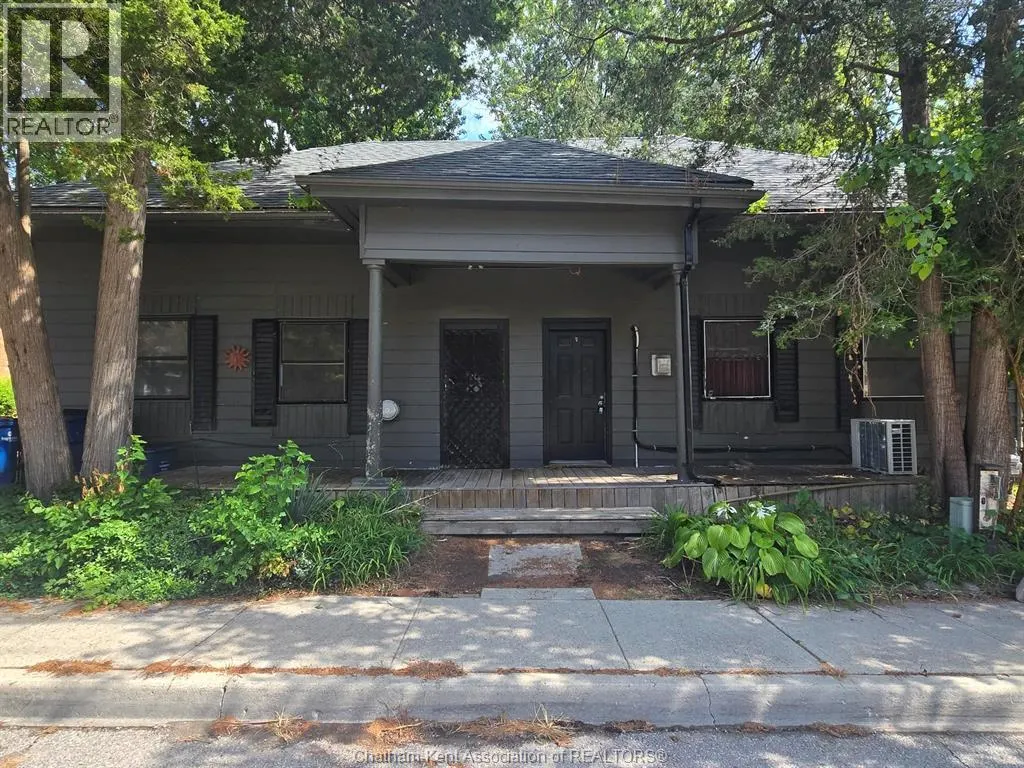 165-167 ADELAIDE STREET South