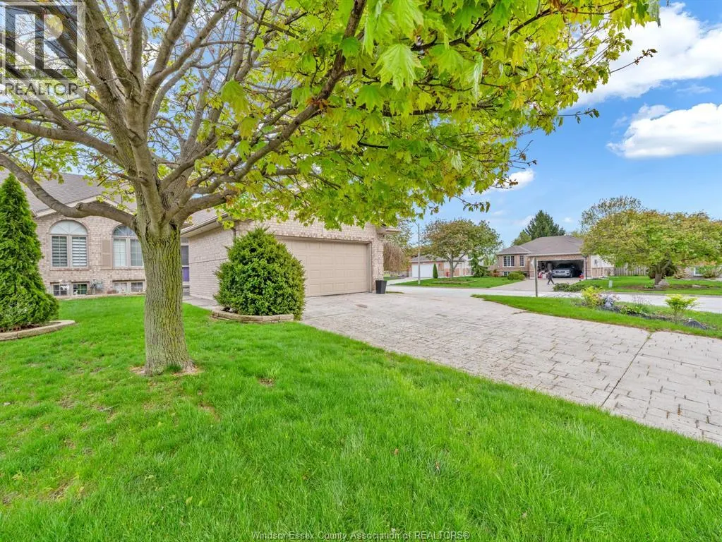 51 SANTOS DRIVE