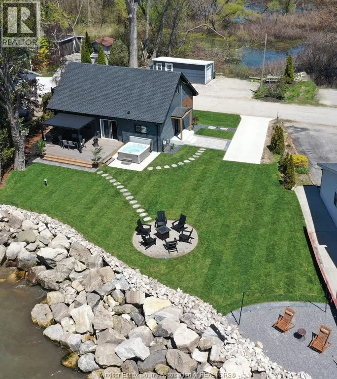 19 LEVERGOOD LANE