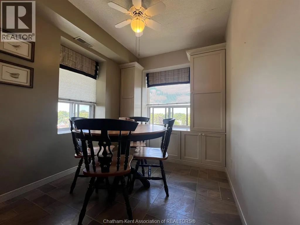 10 Van Allen AVENUE Unit# 702