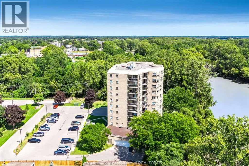 10 Van Allen AVENUE Unit# 702