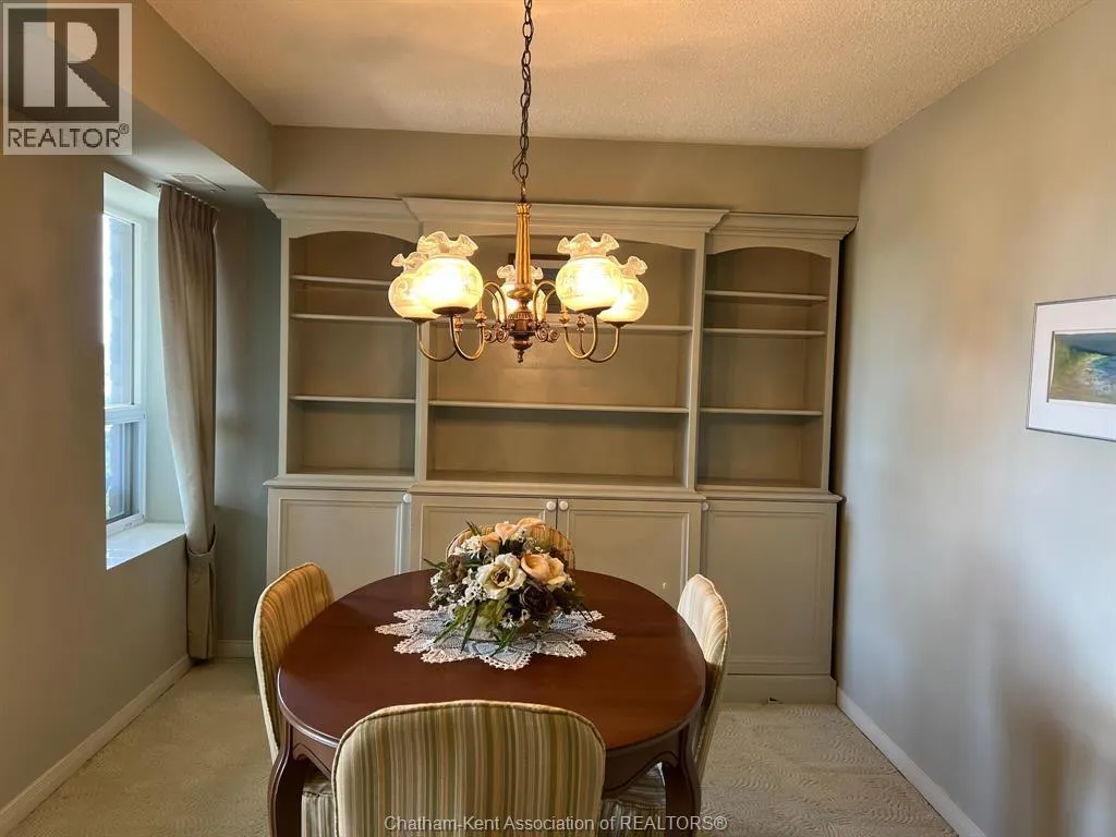 10 Van Allen AVENUE Unit# 702
