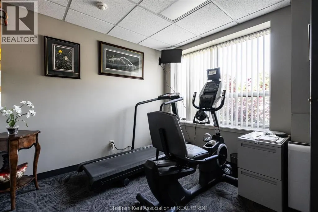 10 Van Allen AVENUE Unit# 702