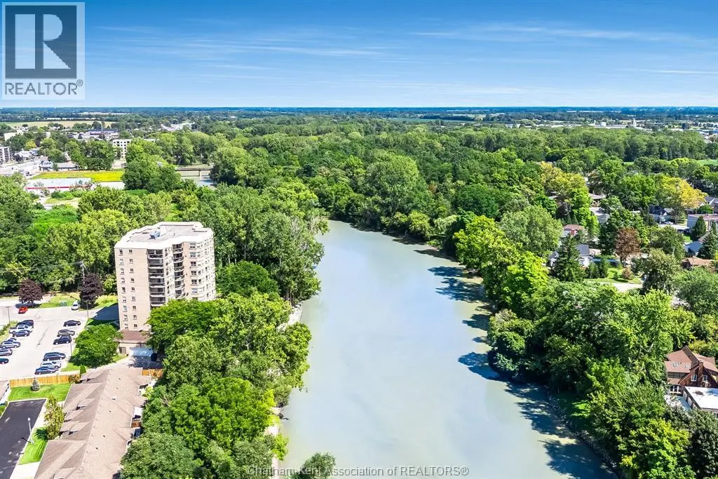 10 Van Allen AVENUE Unit# 702