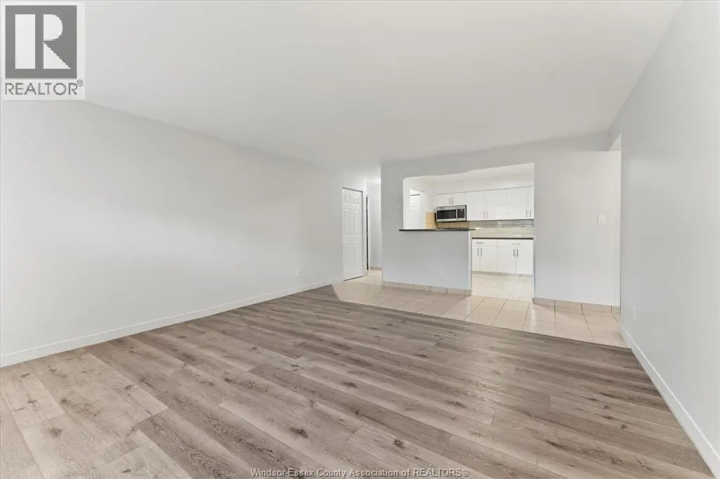 1160 HOWARD Unit# 102