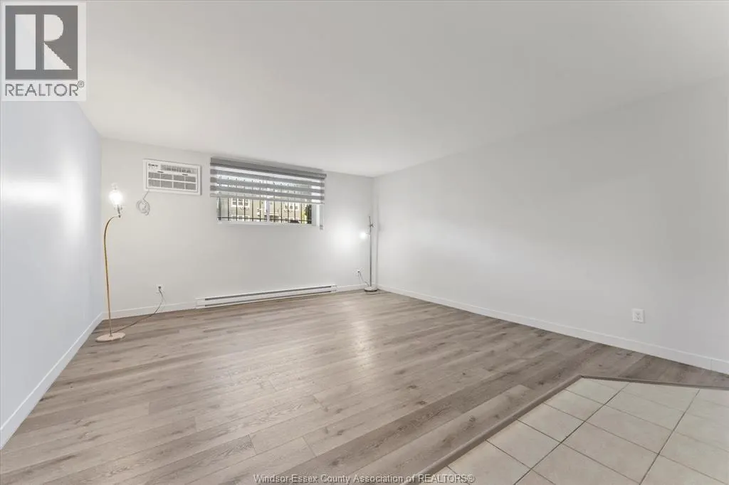 1160 HOWARD Unit# 102