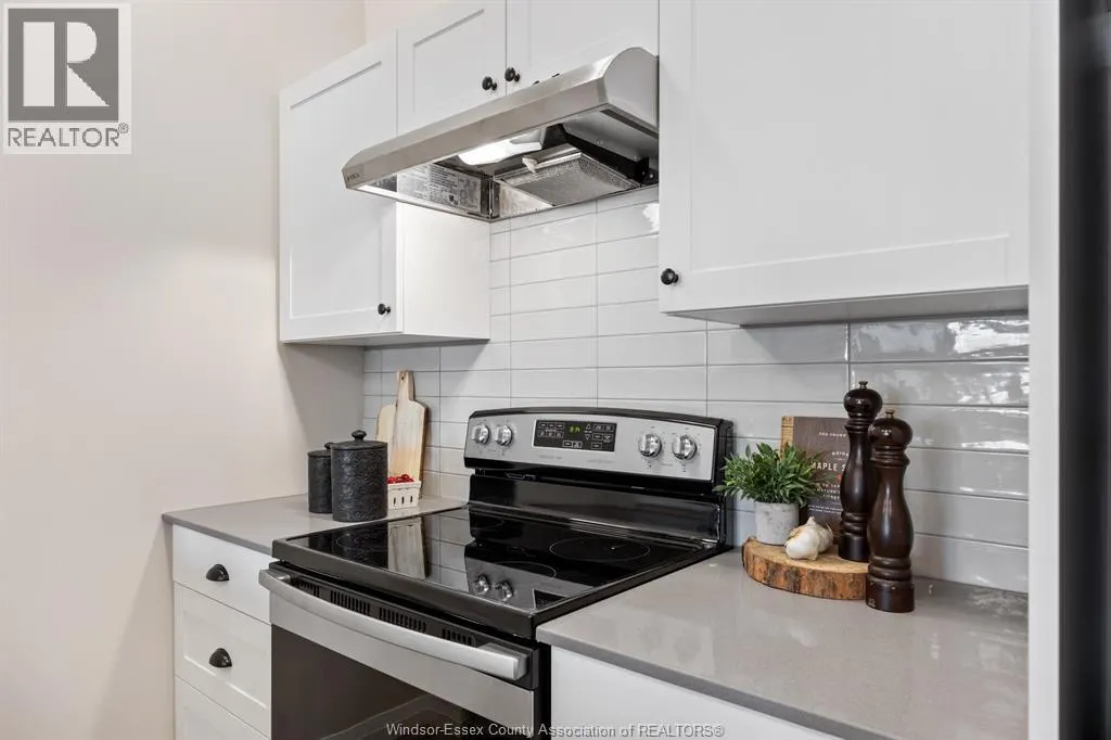 3160 MEADOWBROOK LANE Unit# 111
