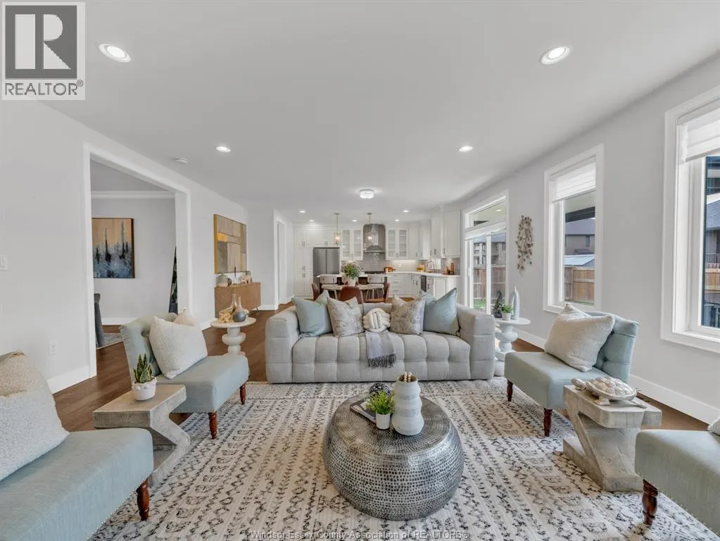 936 WESTWOOD
