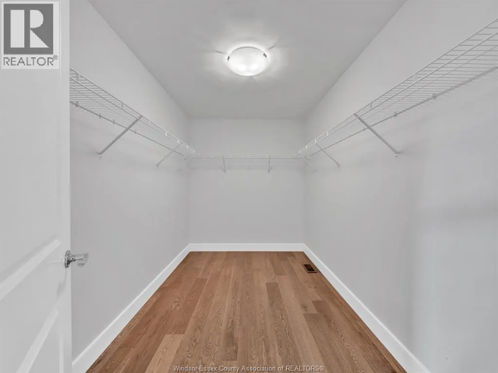 936 WESTWOOD