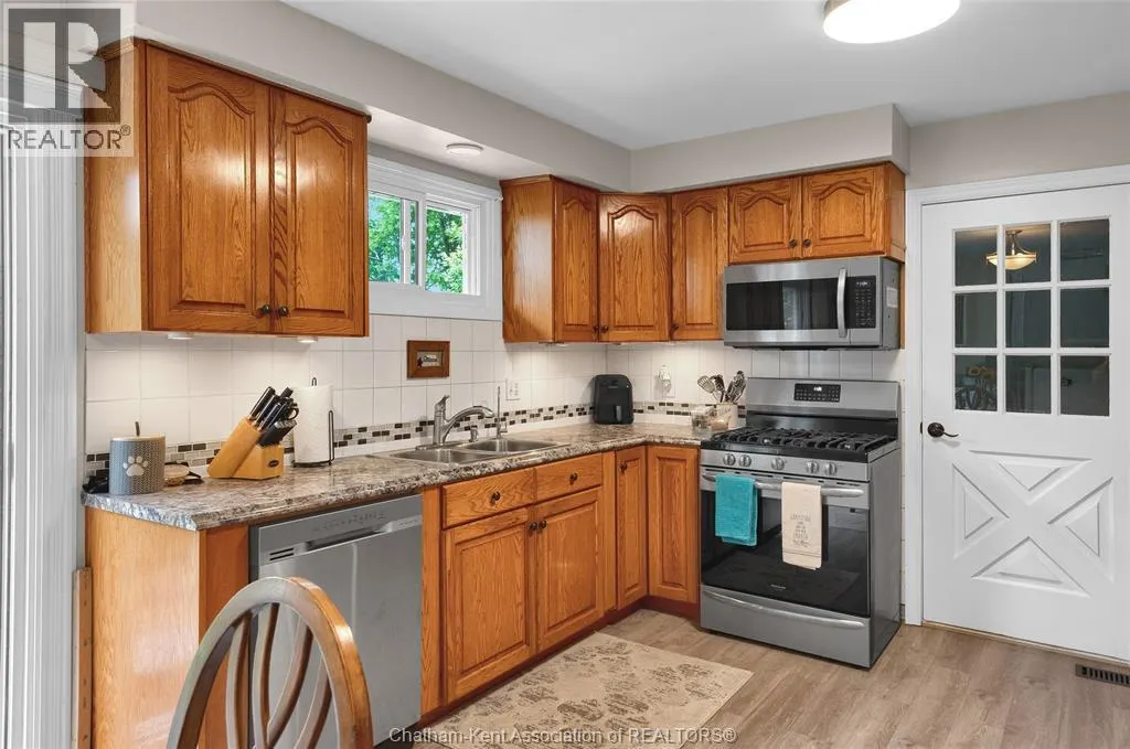 473 Elm STREET East