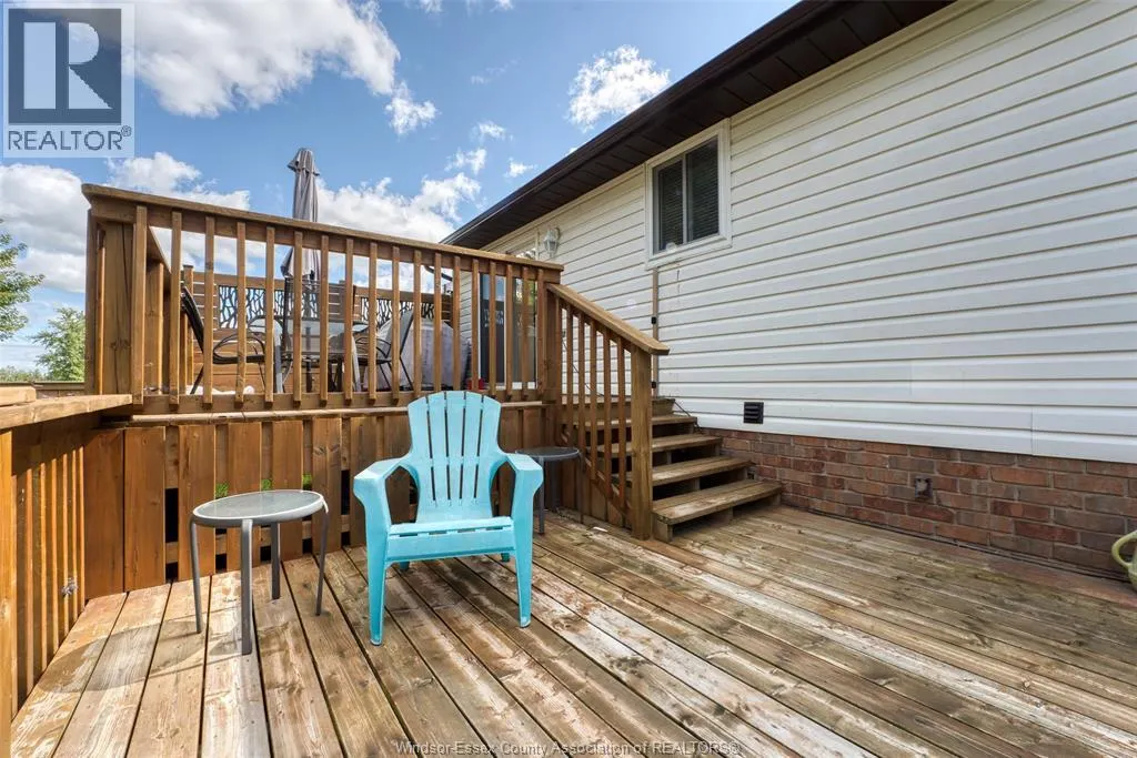 163 KLUNDERT CRESCENT