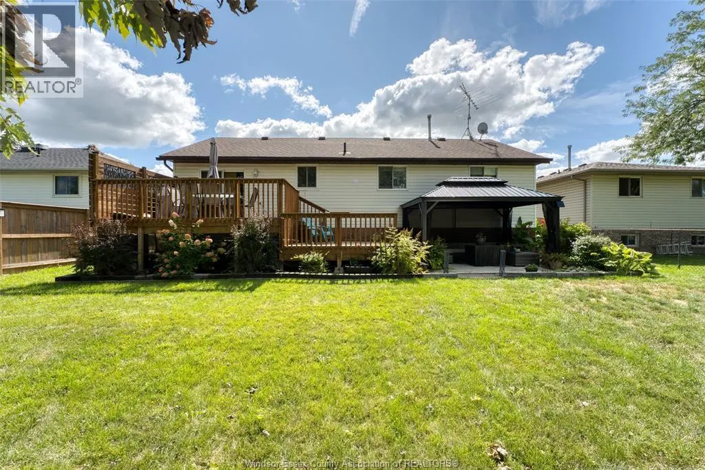 163 KLUNDERT CRESCENT