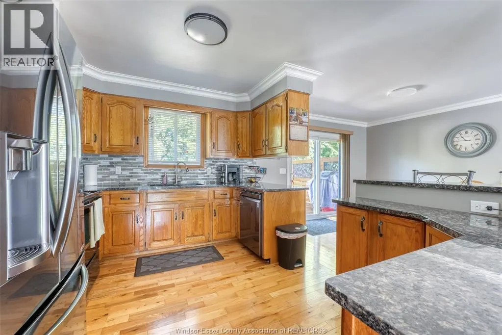 163 KLUNDERT CRESCENT
