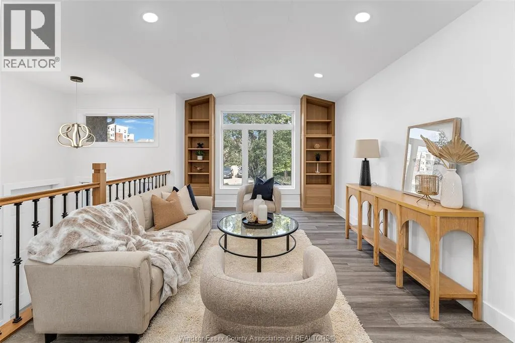 4881 Juliet CRESCENT