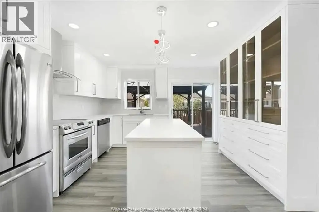 4881 Juliet CRESCENT