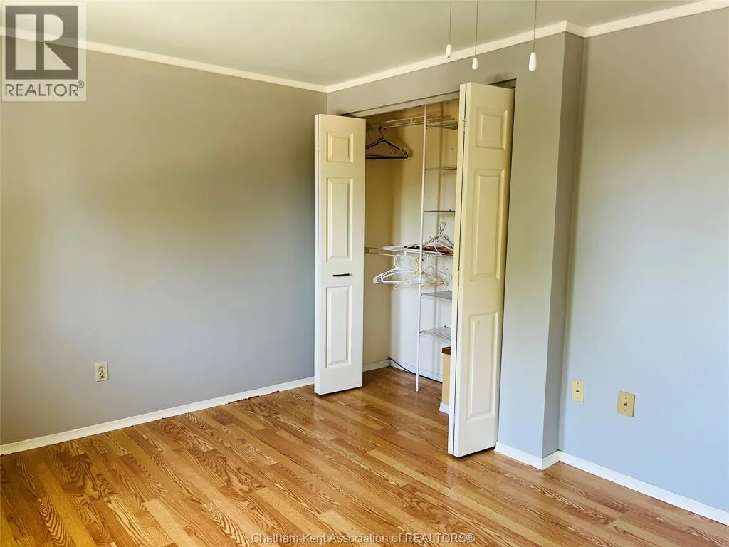 147 St Michael AVENUE