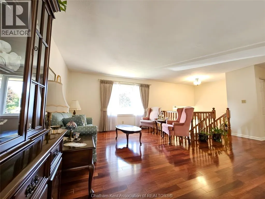 8 Lancefield PLACE