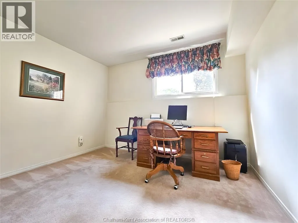 8 Lancefield PLACE