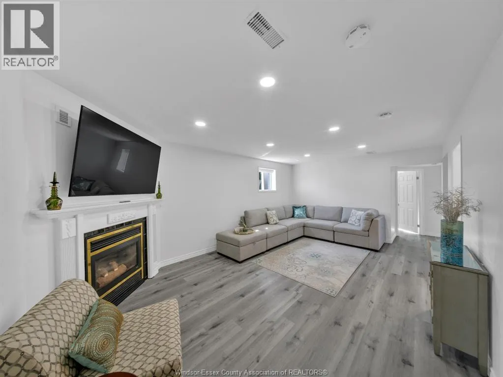 2244 CALIFORNIA
