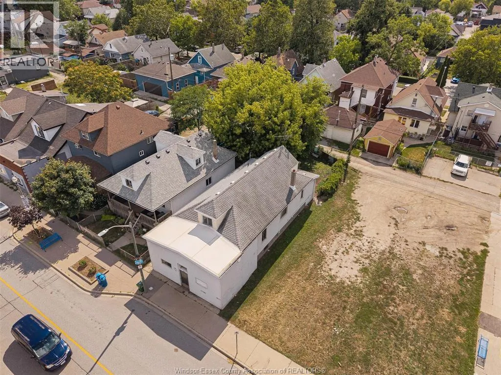 1111-1115 Drouillard ROAD