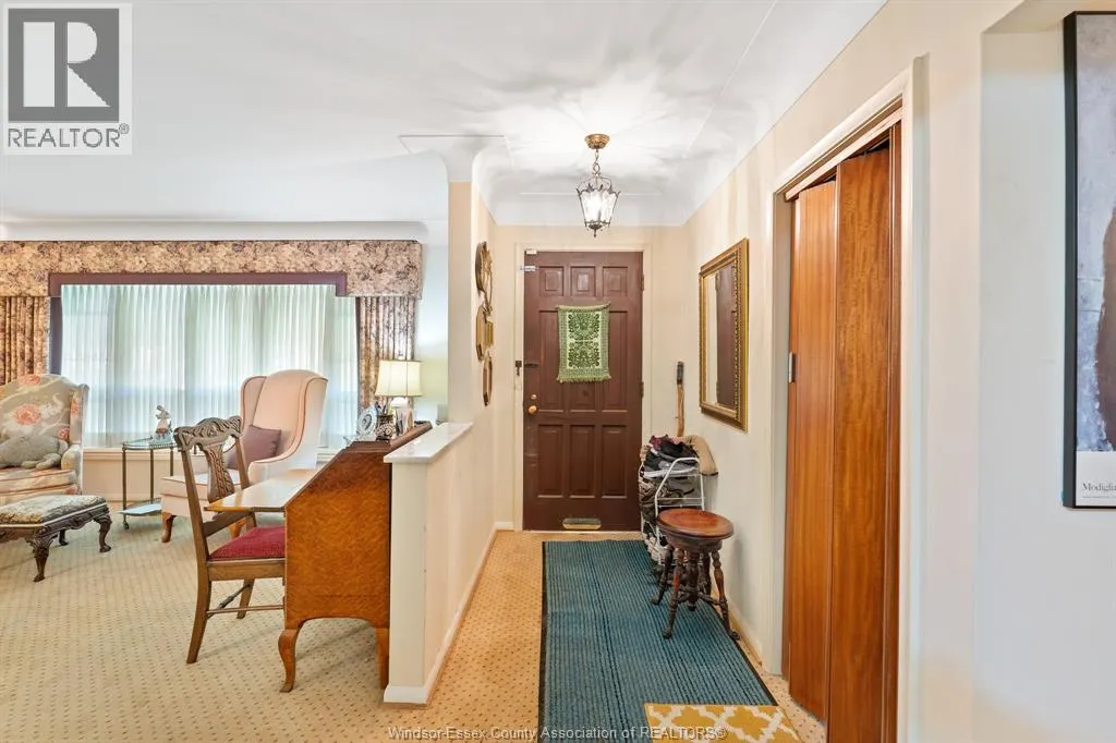 10 Alderton