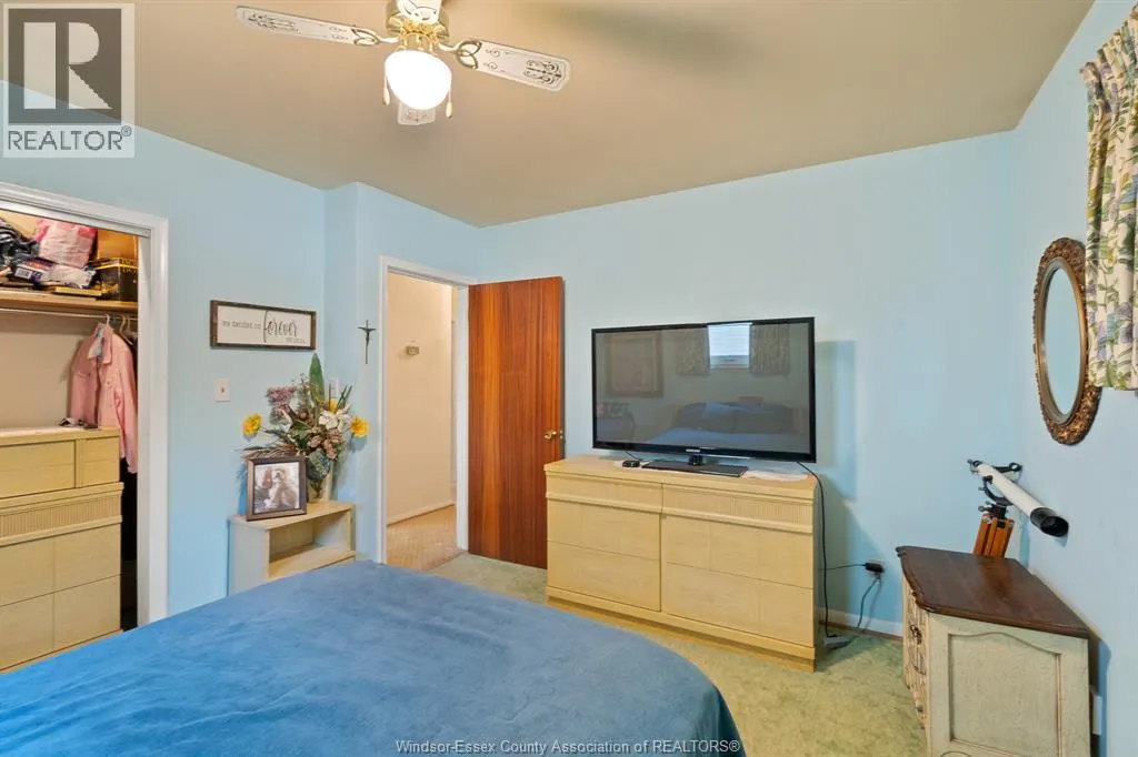 10 Alderton