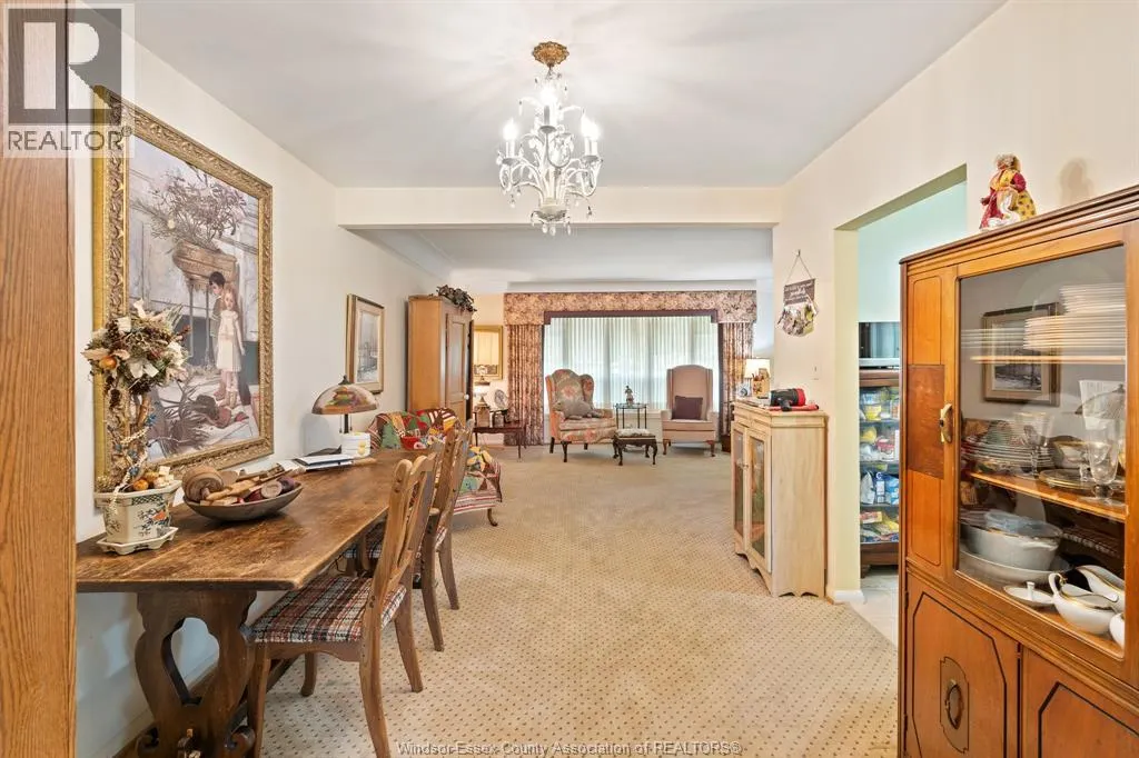 10 Alderton