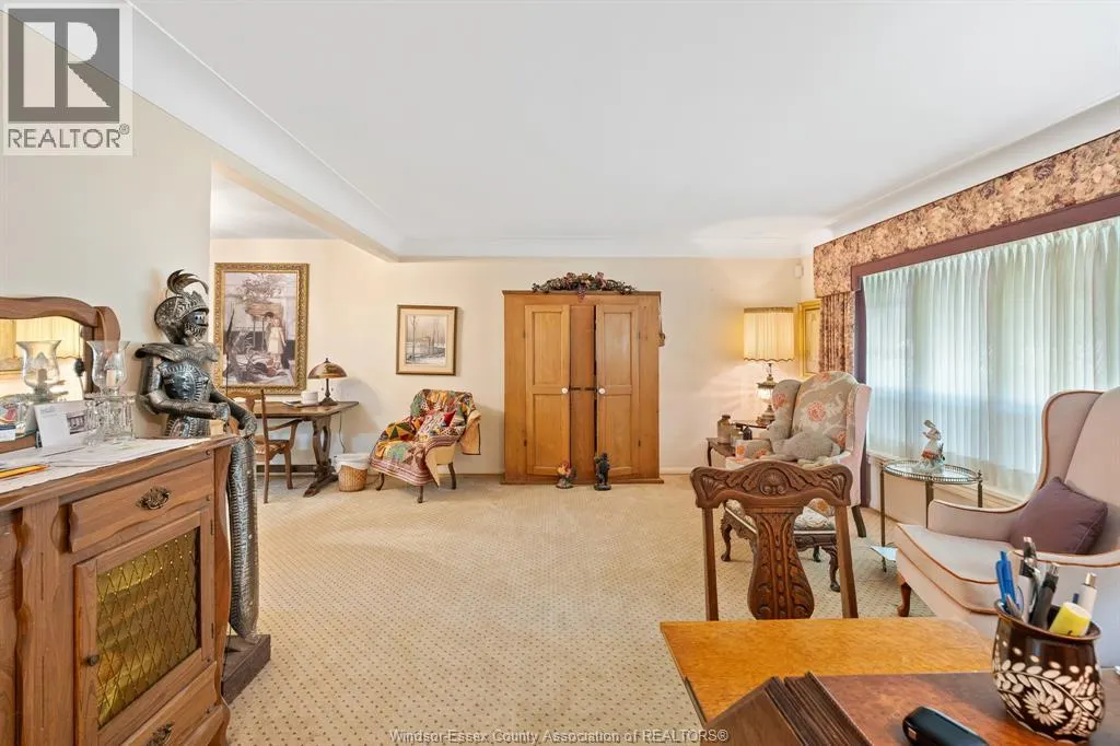 10 Alderton