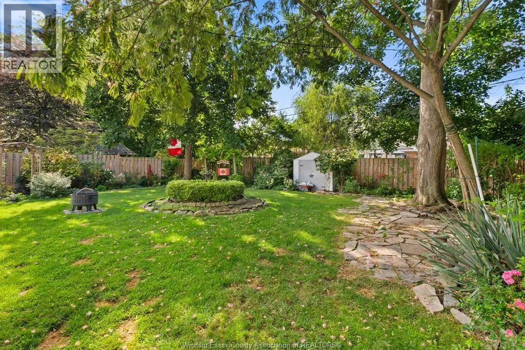 10 Alderton