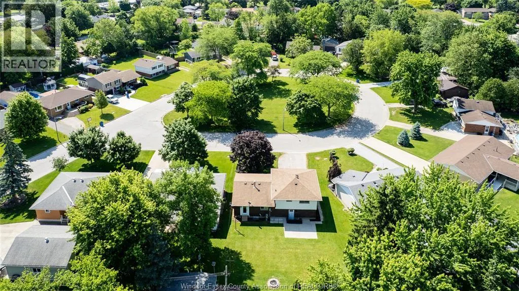 6 Sunset Place