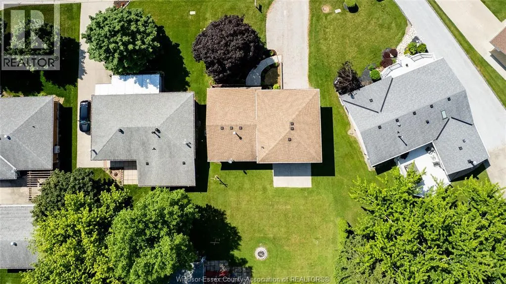 6 Sunset Place