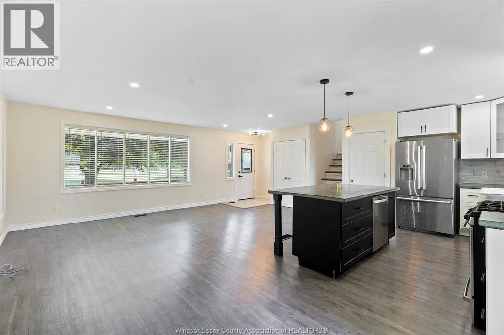 6 Sunset Place