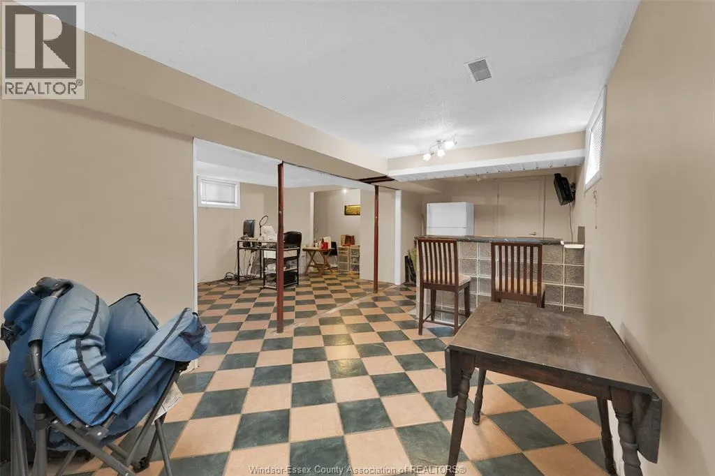 497 MCKAY AVENUE