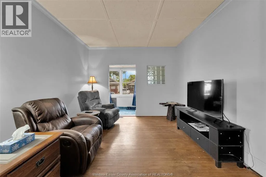 497 MCKAY AVENUE