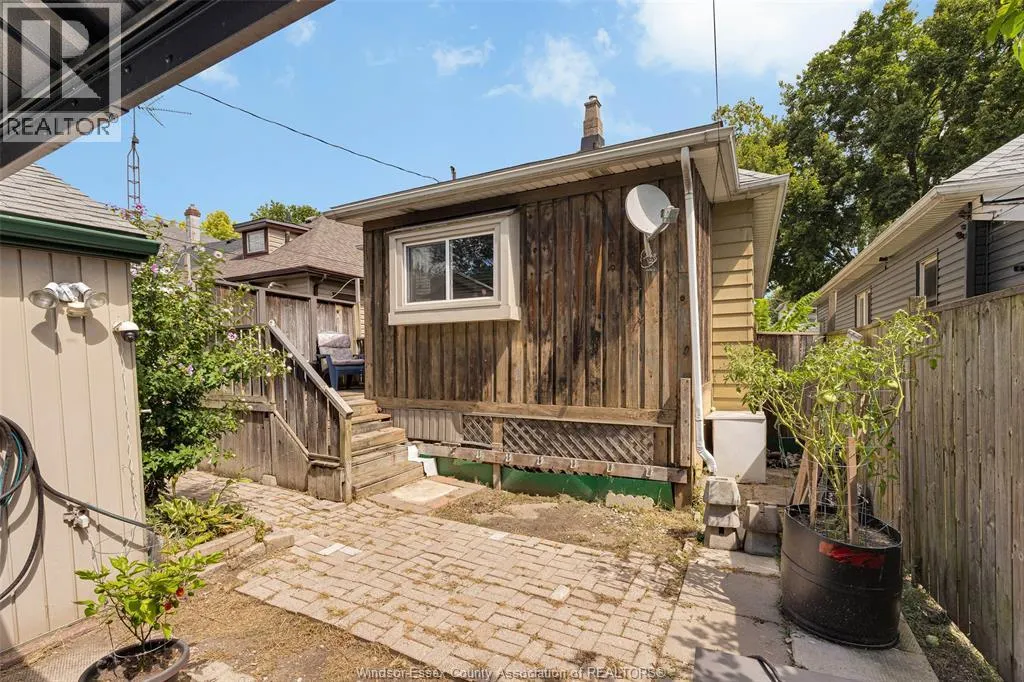 497 MCKAY AVENUE
