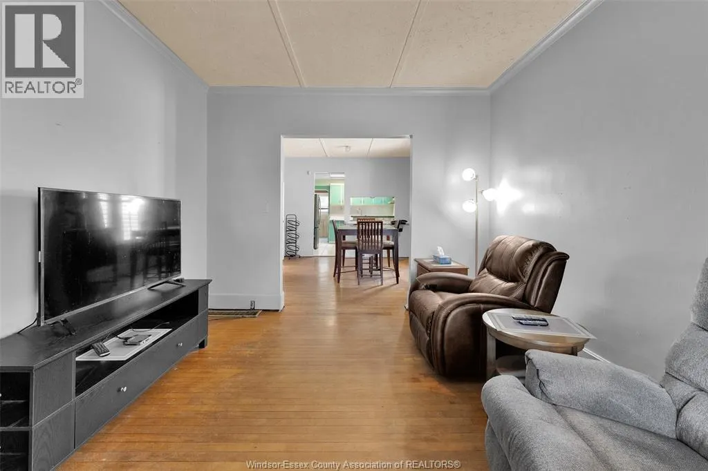 497 MCKAY AVENUE