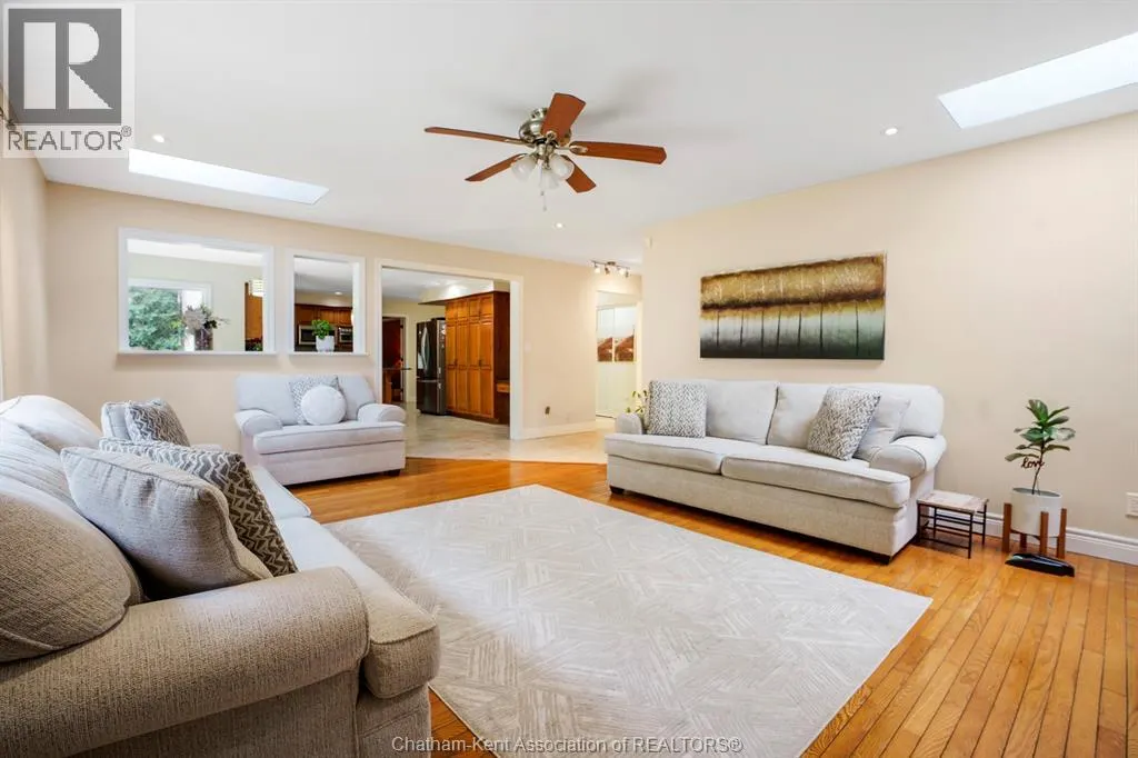 34 BRAEMAR BOULEVARD