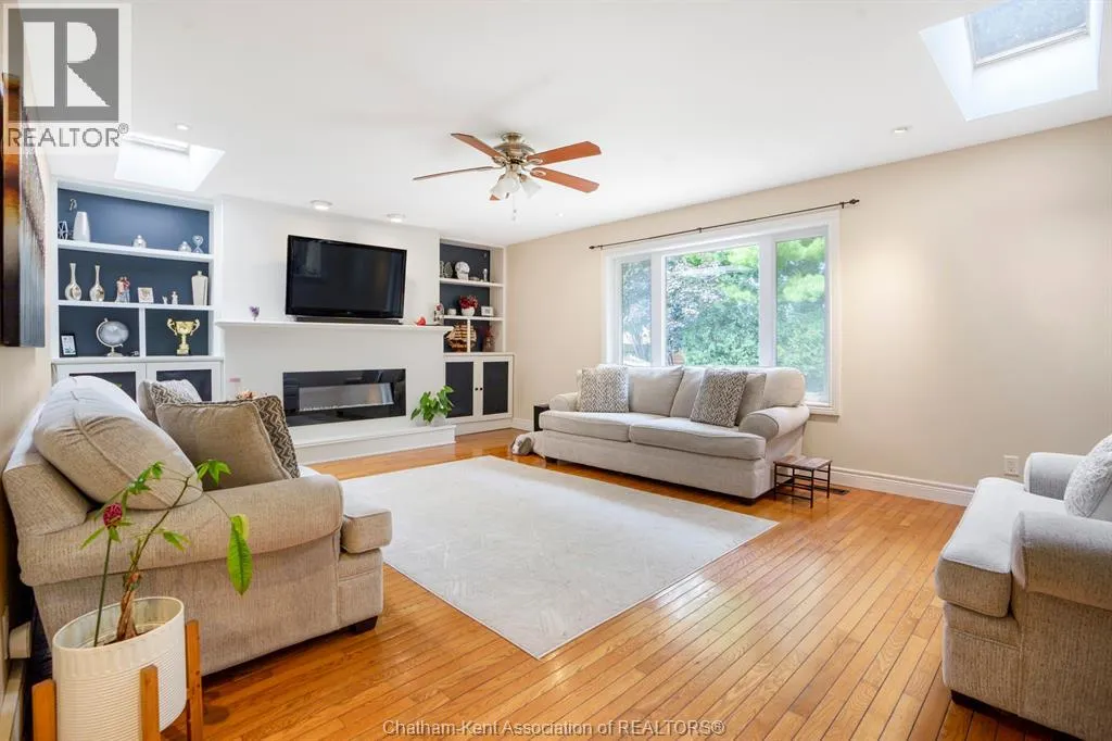 34 BRAEMAR BOULEVARD