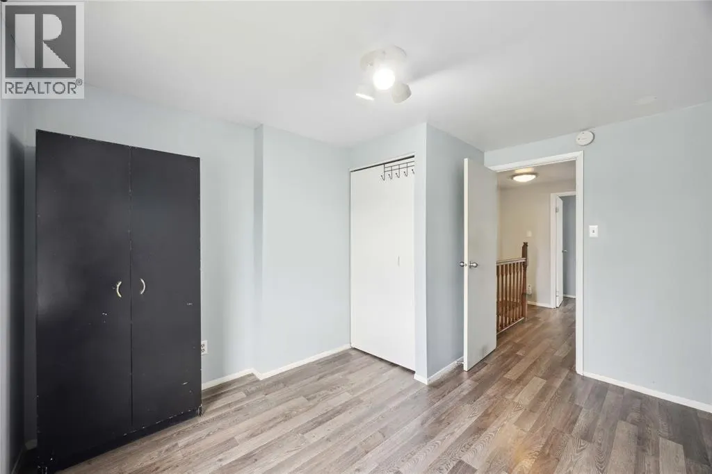 825 Exmouth STREET Unit# 27, #27